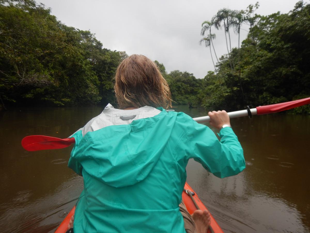 Green Forest Ecolodge Puerto Montufar Exteriör bild